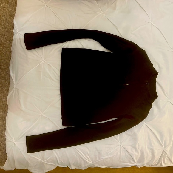 Lululemon quarter zip cropped pullover - Picture 1 of 4